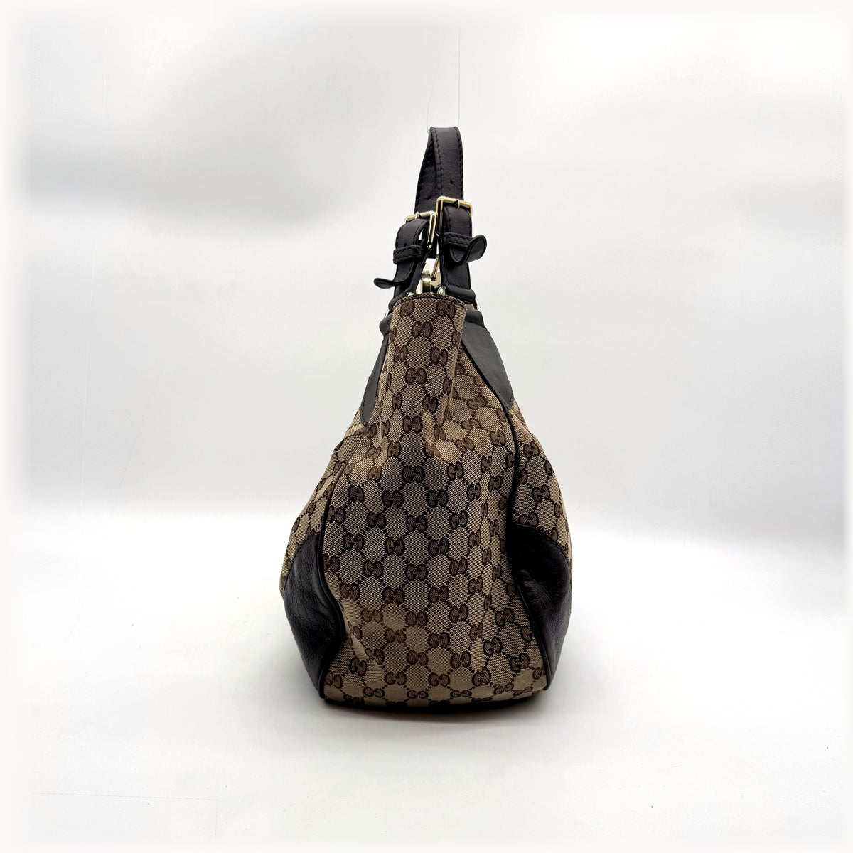 Gucci Hobo Toile GG et cuir marron - côté