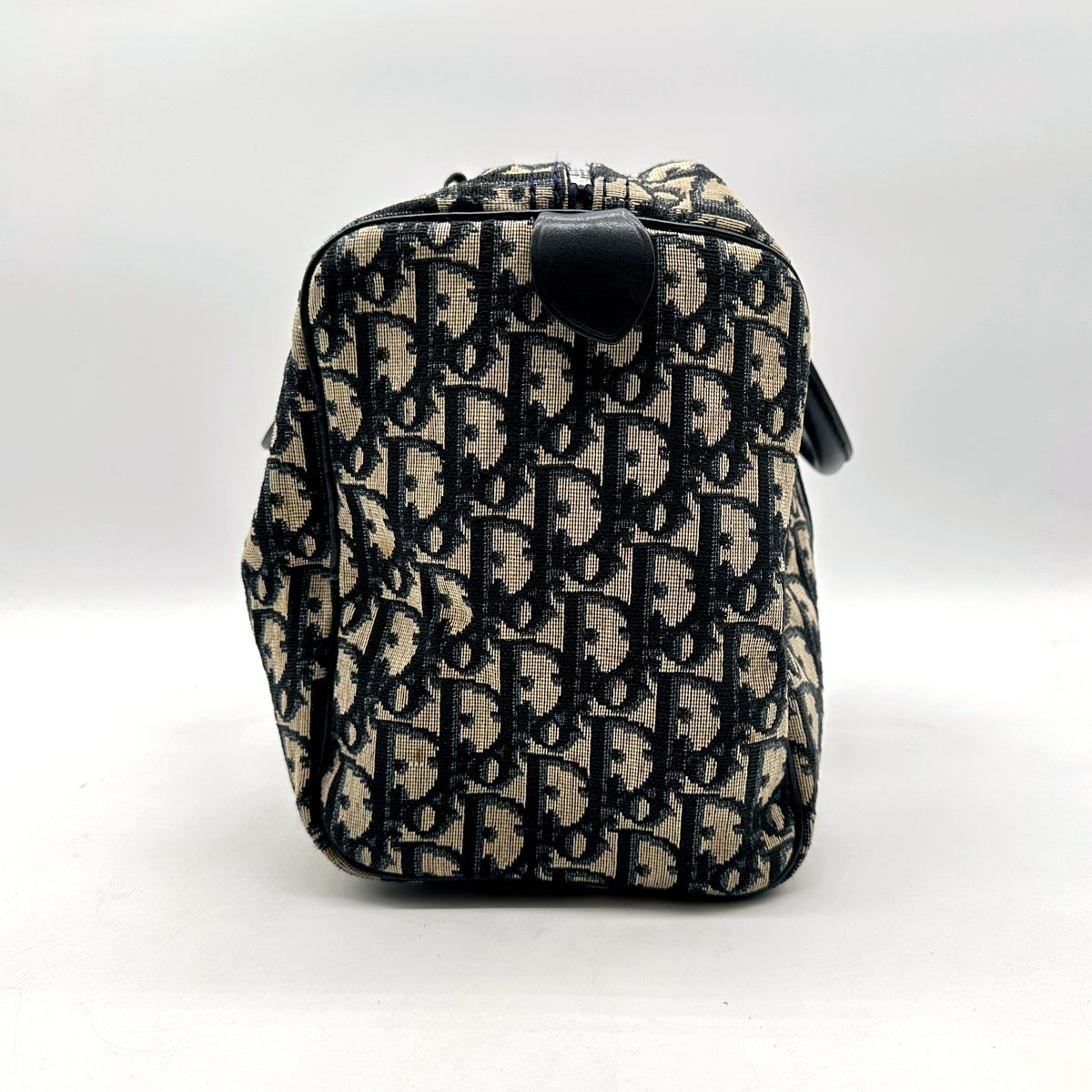 Dior Boston Toile Trotter Bleu Marine - profil, flanc du sac
