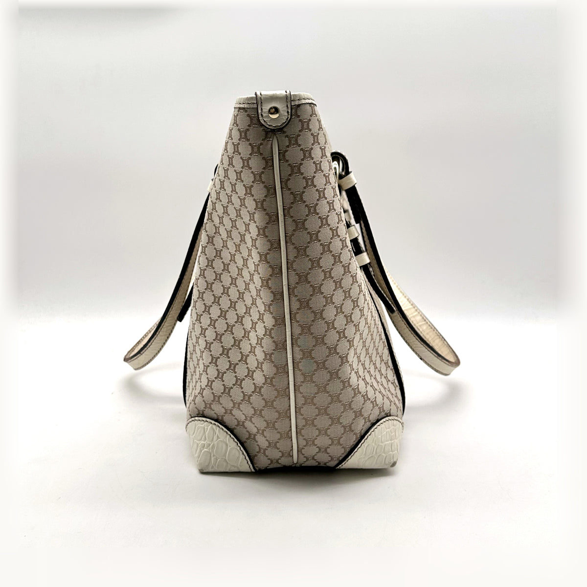 Céline Tote Toile Macadam Écru - profil, flanc du cabas