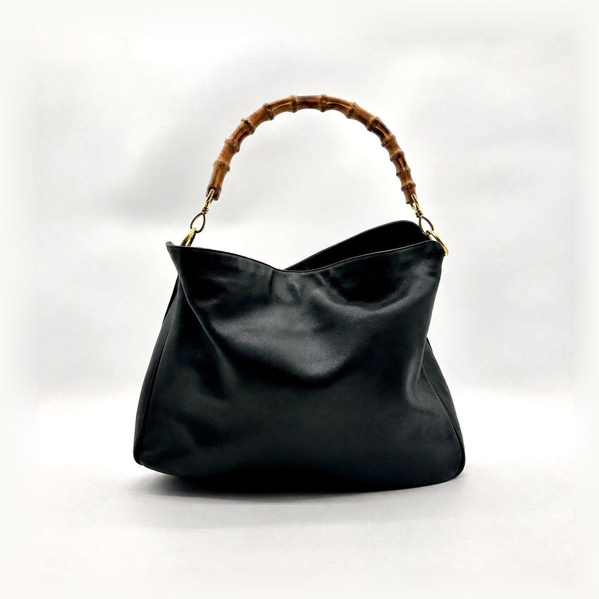 Gucci Bamboo Cuir Noir - vue de trois quarts