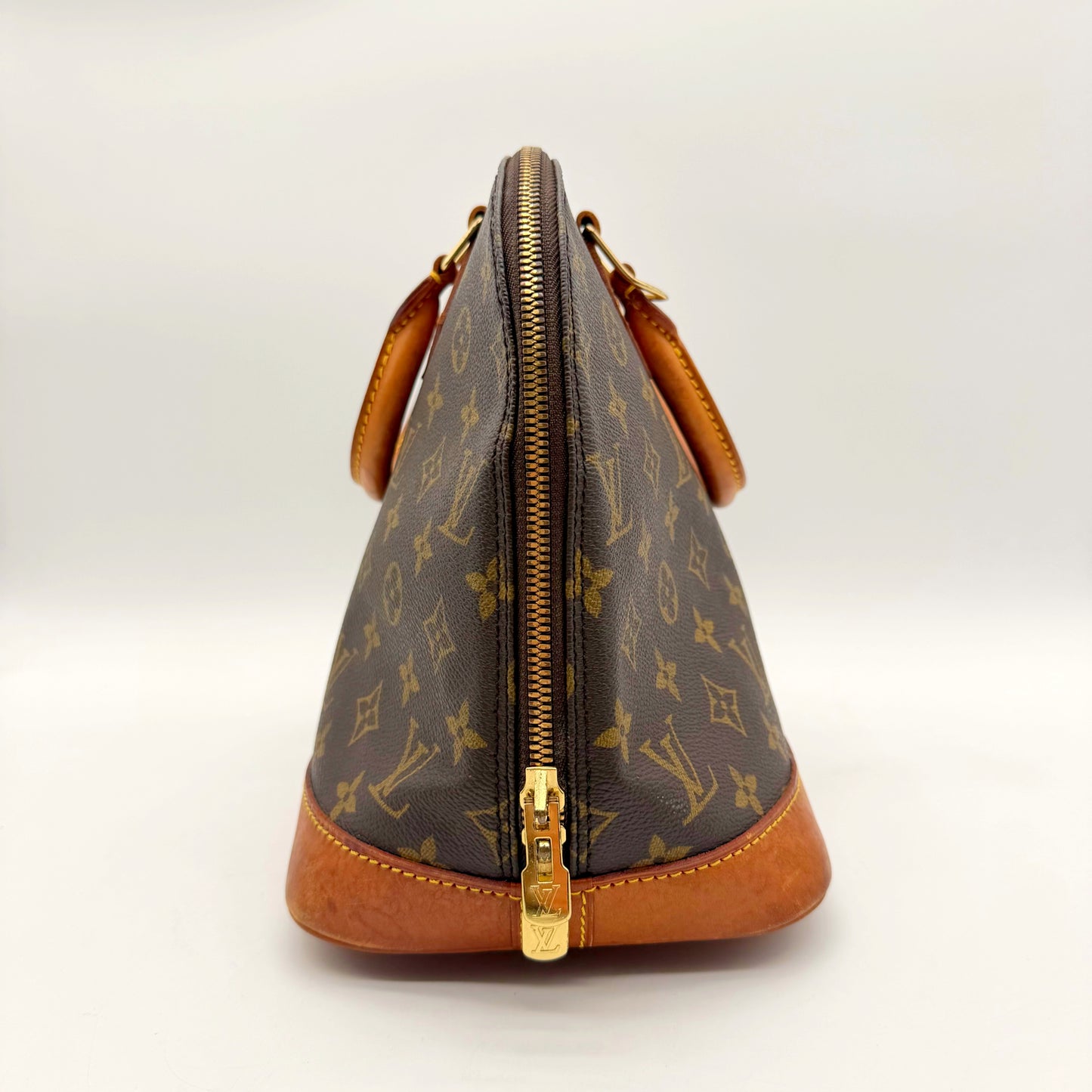 Louis Vuitton Alma Toile Monogram - profil droit