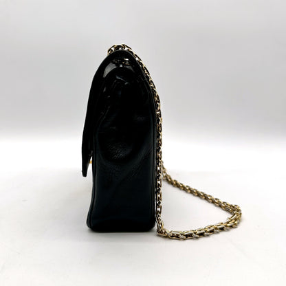 Chanel Timeless 25 cm Cuir d'agneau Noir - profil, épaisseur du sac