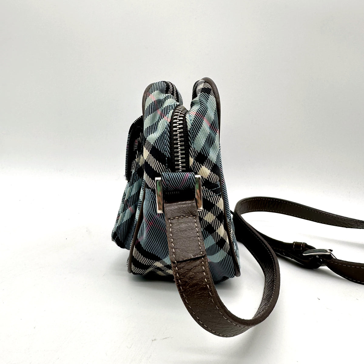 Burberry Sac bandoulière Toile Check Bleue - profil opposé et sangle