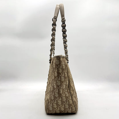 Dior Cabas Toile Trotter Beige - profil opposé, anses relevées