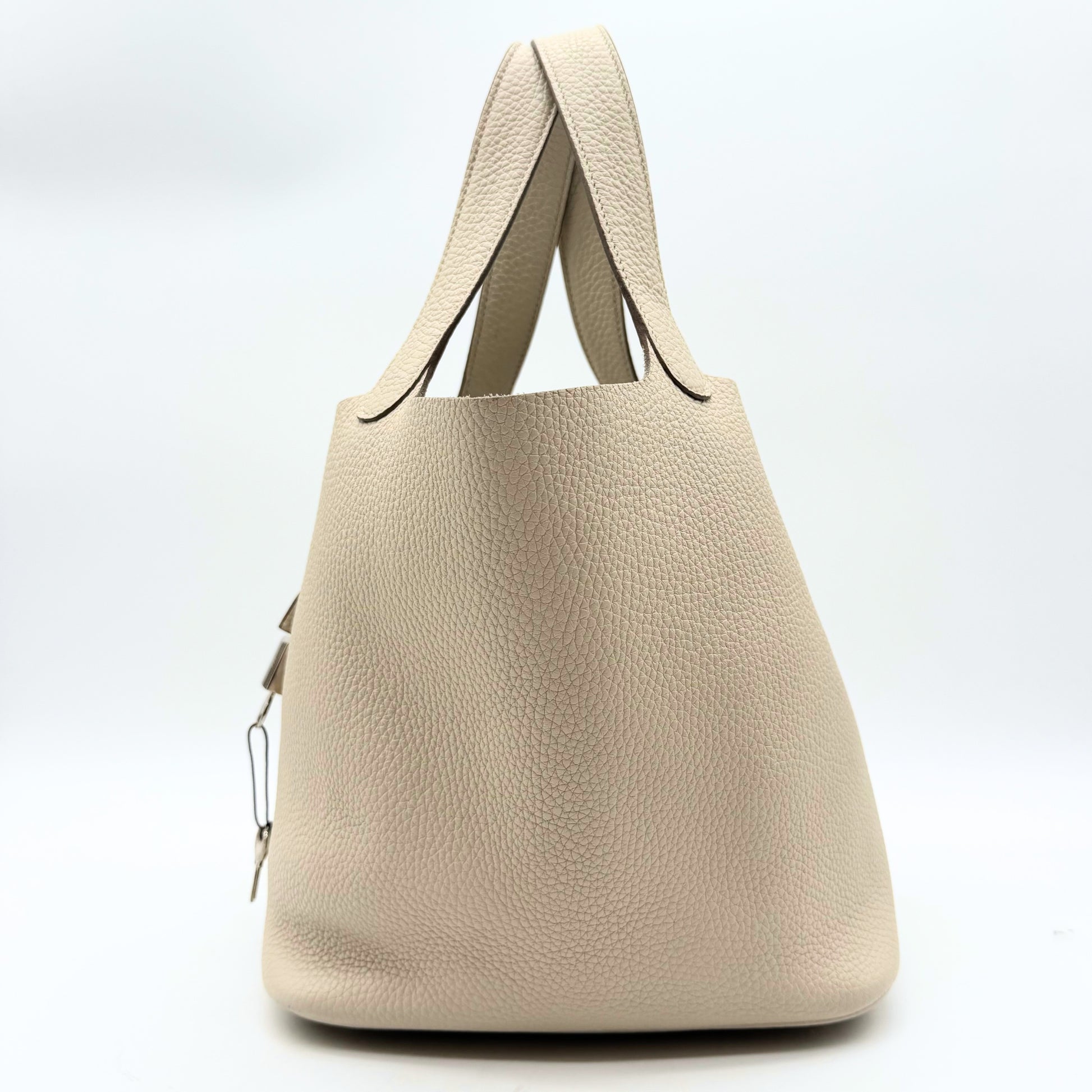 Hermès Picotin 18 cuir grainé crème - profil gauche
