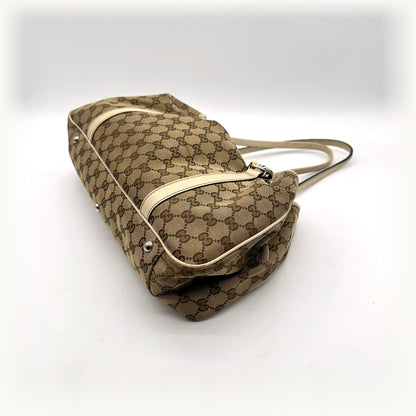 Gucci Cabas Toile GG Beige - vue du dessous en angle