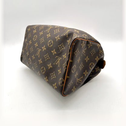 Louis Vuitton Speedy 25 Toile Monogram - vue en angle, base du sac