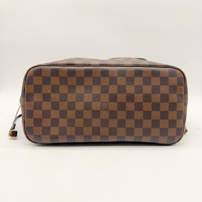 Louis Vuitton Neverfull MM toile Damier Ebene - fond du sac