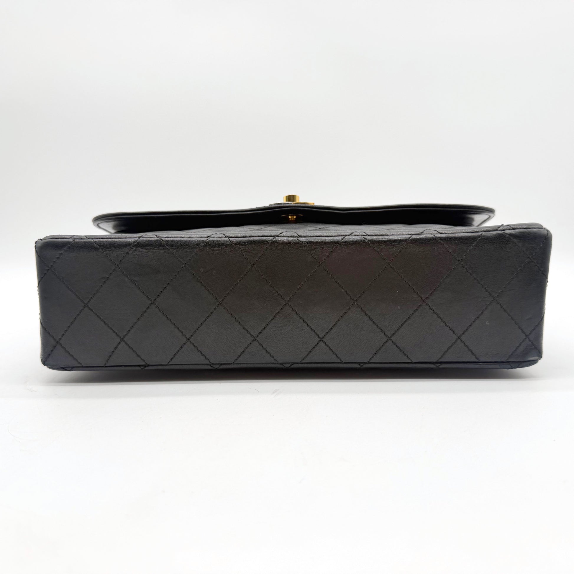 Chanel Double Flap 25 – base du sac