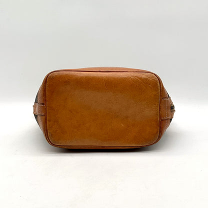 Céline Seau Toile Macadam Brun - vue du dessous, base en cuir naturel