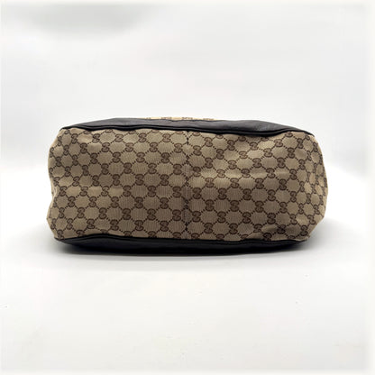 Gucci Hobo Toile GG et cuir marron - fond