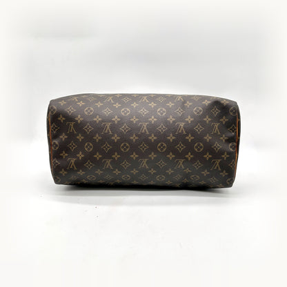 Louis Vuitton Speedy 40 Toile Monogram - vue du dessous, fond du sac