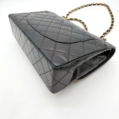 Chanel Double Flap 25 – angle bas droit