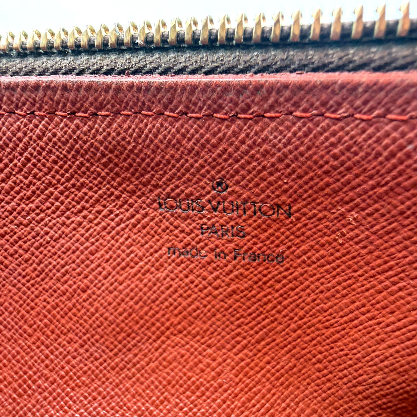 Louis Vuitton Papillon Damier Ebène - cachet Louis Vuitton Paris made in France