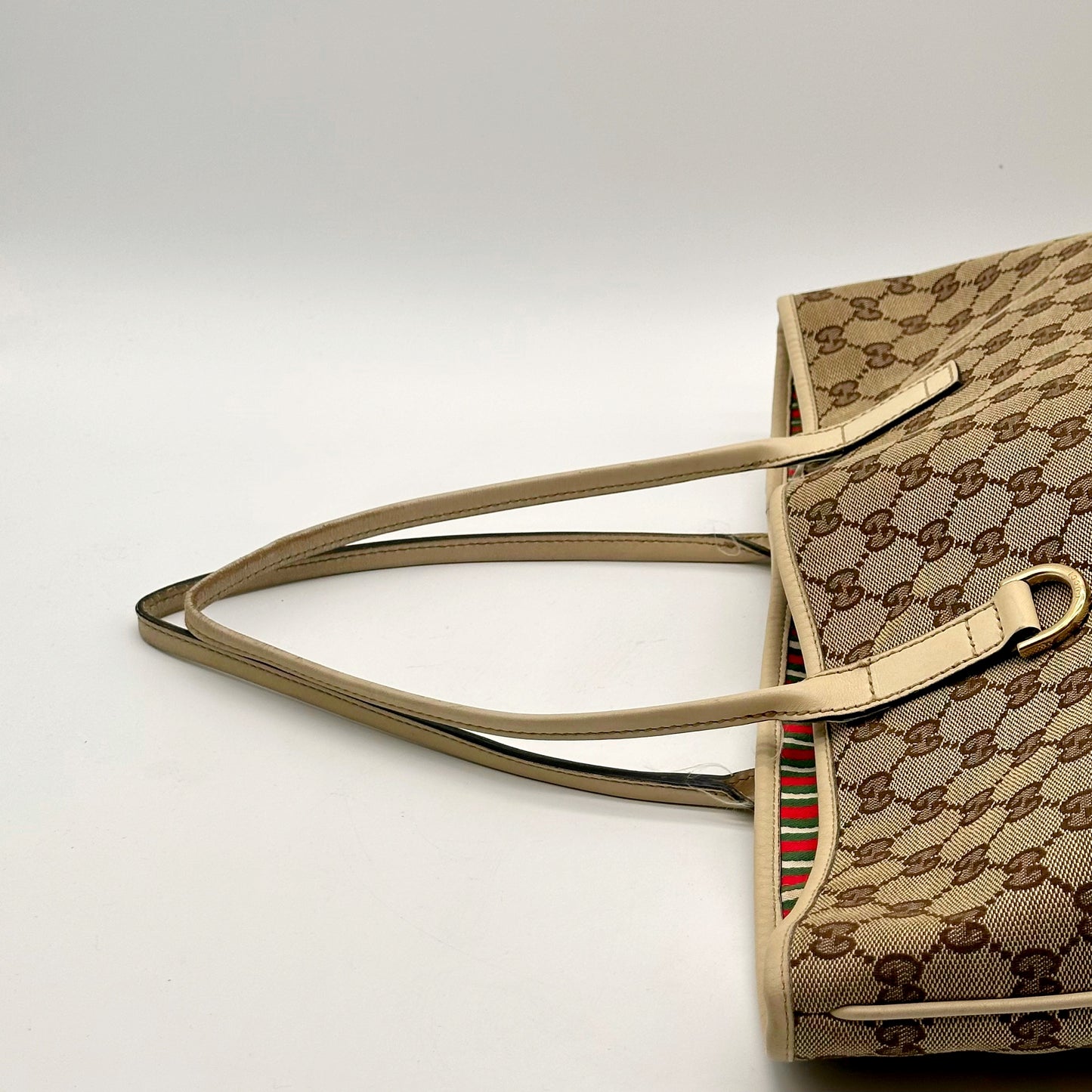 Gucci Tote toile GG - anses vues de dessus