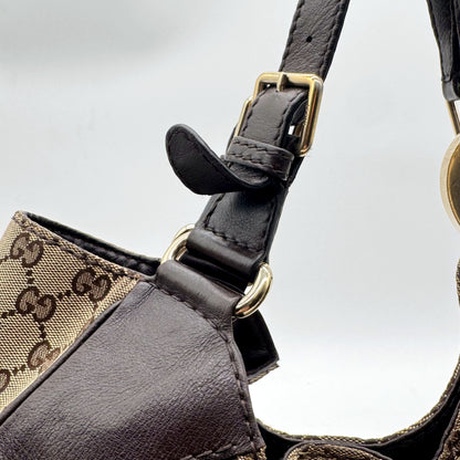Gucci Hobo Toile GG et cuir marron - détail de la boucle d'anse réglable