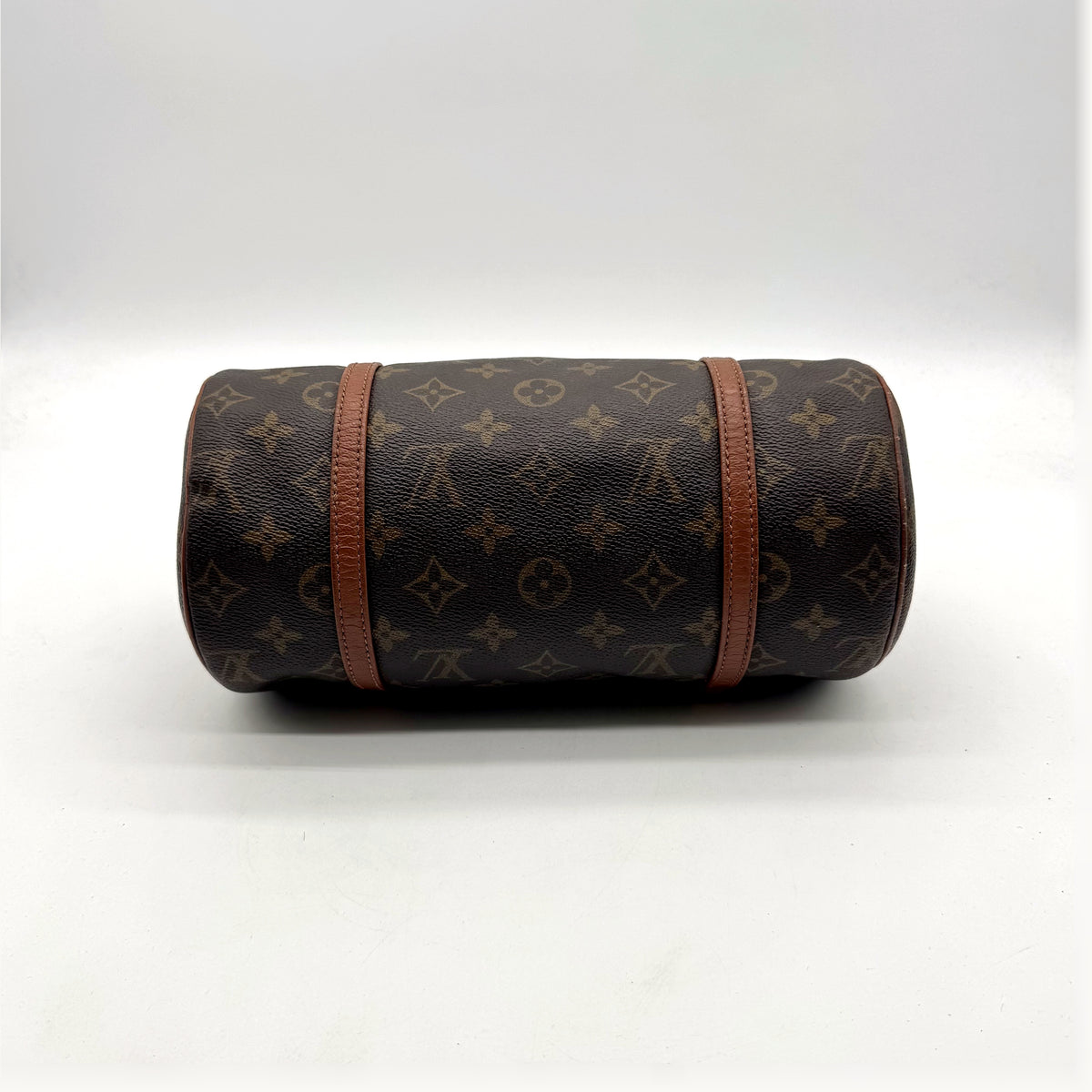 Louis Vuitton Papillon 26 Toile Monogram - vue de côté, cylindre complet