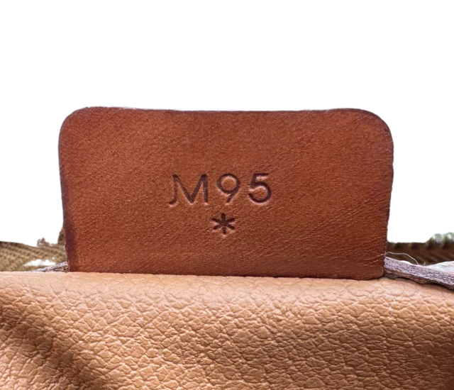 Céline – Boston Macadam