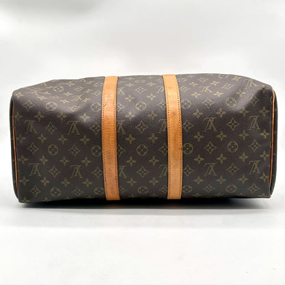 Louis Vuitton Keepall 45 Toile Monogram - vue du dessous, base et bande de cuir