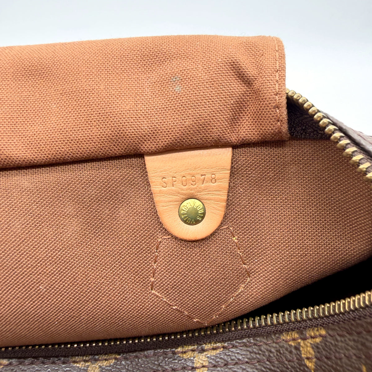 Louis Vuitton Speedy 30 Monogram-canvas - close-up van het binnenvak