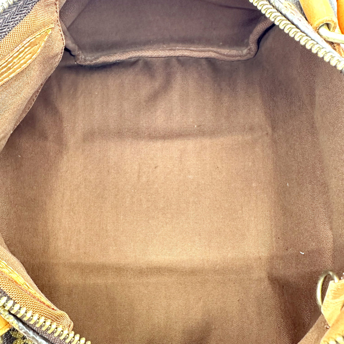 Louis Vuitton Speedy 30 Toile Monogram - intérieur ouvert, doublure marron