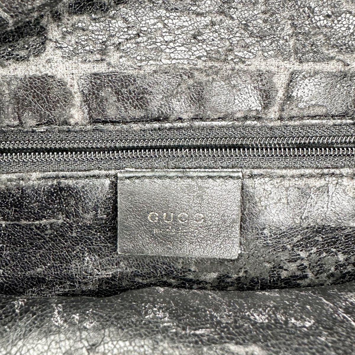 Gucci Bamboo Cuir Noir - détail de l'étiquette intérieure