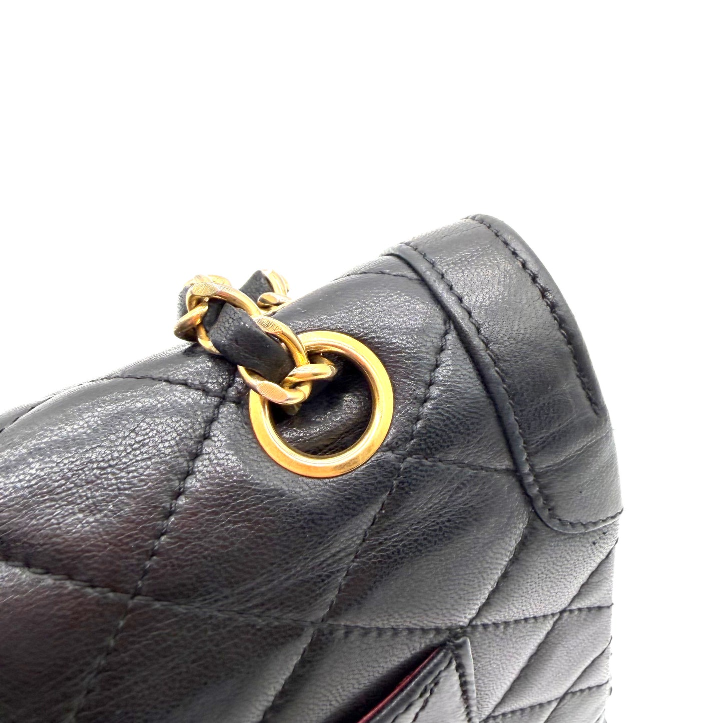 Chanel Double Flap 25 – second œillet de chaîne