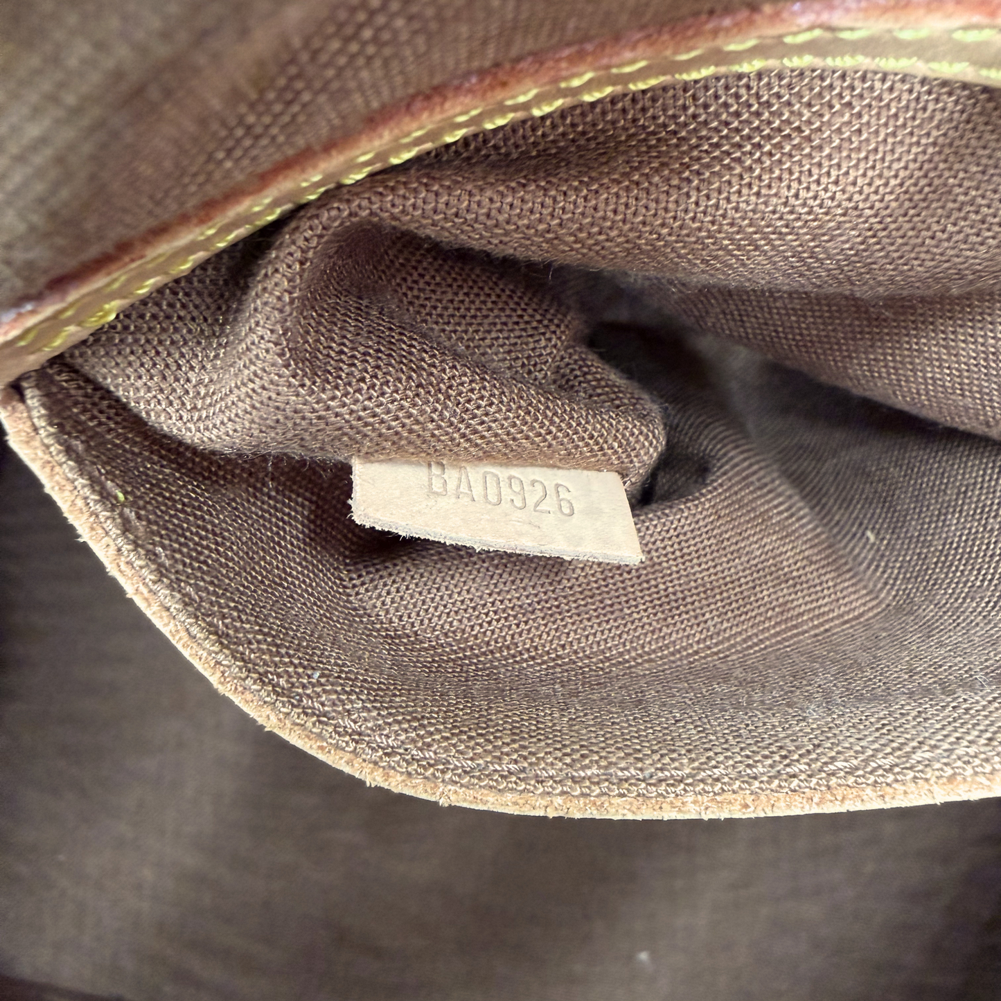 Louis Vuitton – Alma Monogram