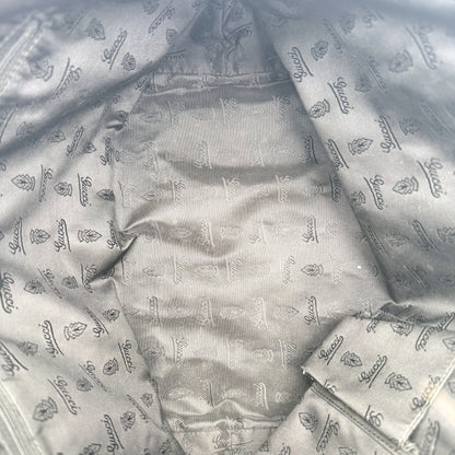 Gucci Tote Toile GG Beige et Cuir Verni Noir - intérieur, fond de la doublure
