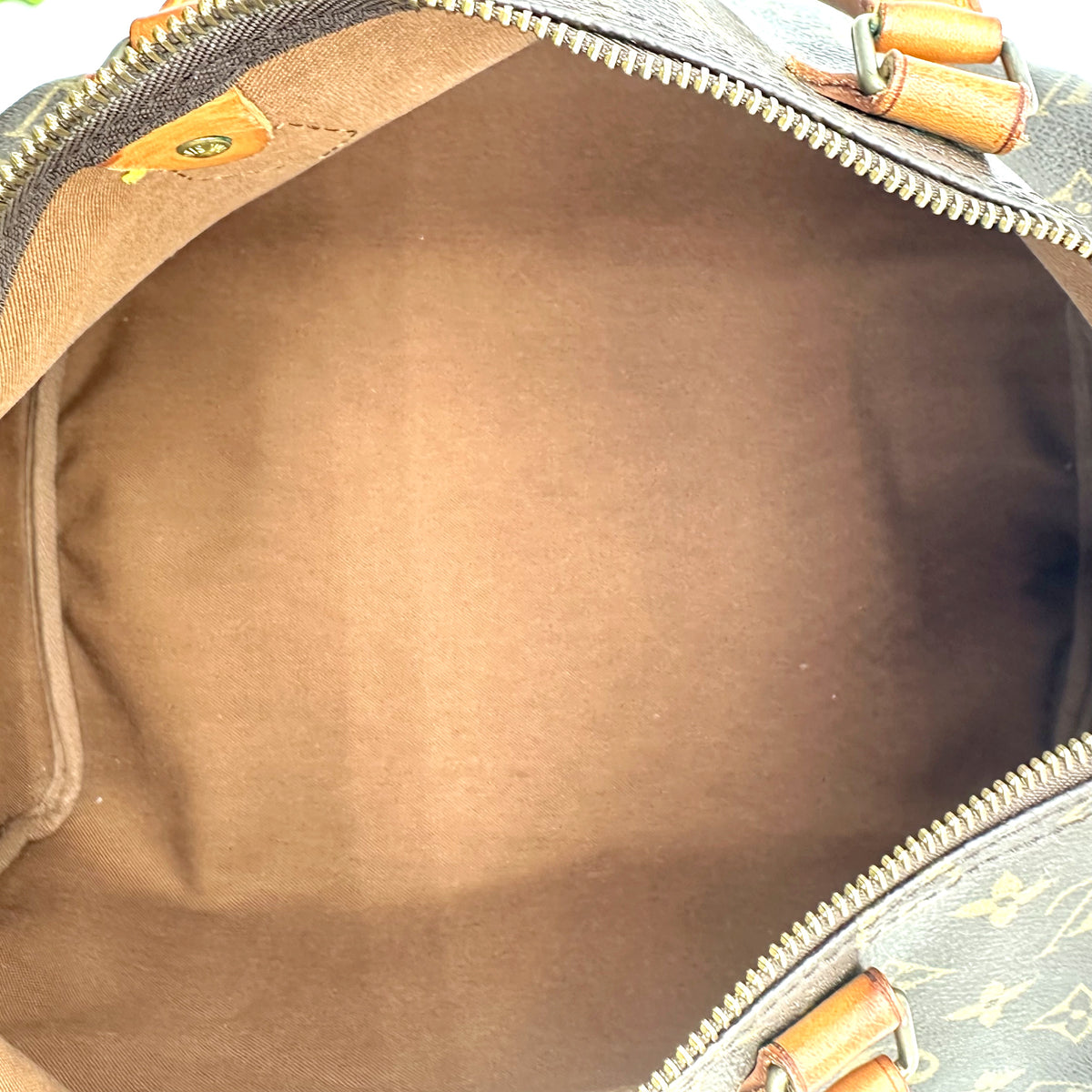 Louis Vuitton Speedy 35 Toile Monogram - intérieur ouvert, doublure marron
