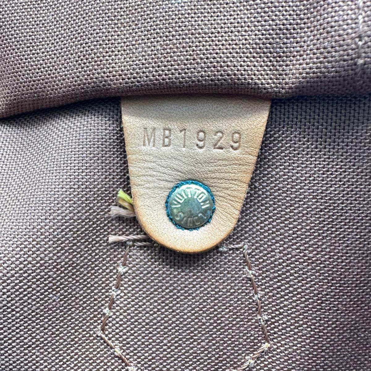 Louis Vuitton Speedy 40 Toile Monogram - intérieur, patte de cuir et code date