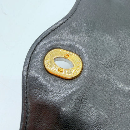 Chanel Double Flap 25 – plaque CHANEL PARIS à l'intérieur