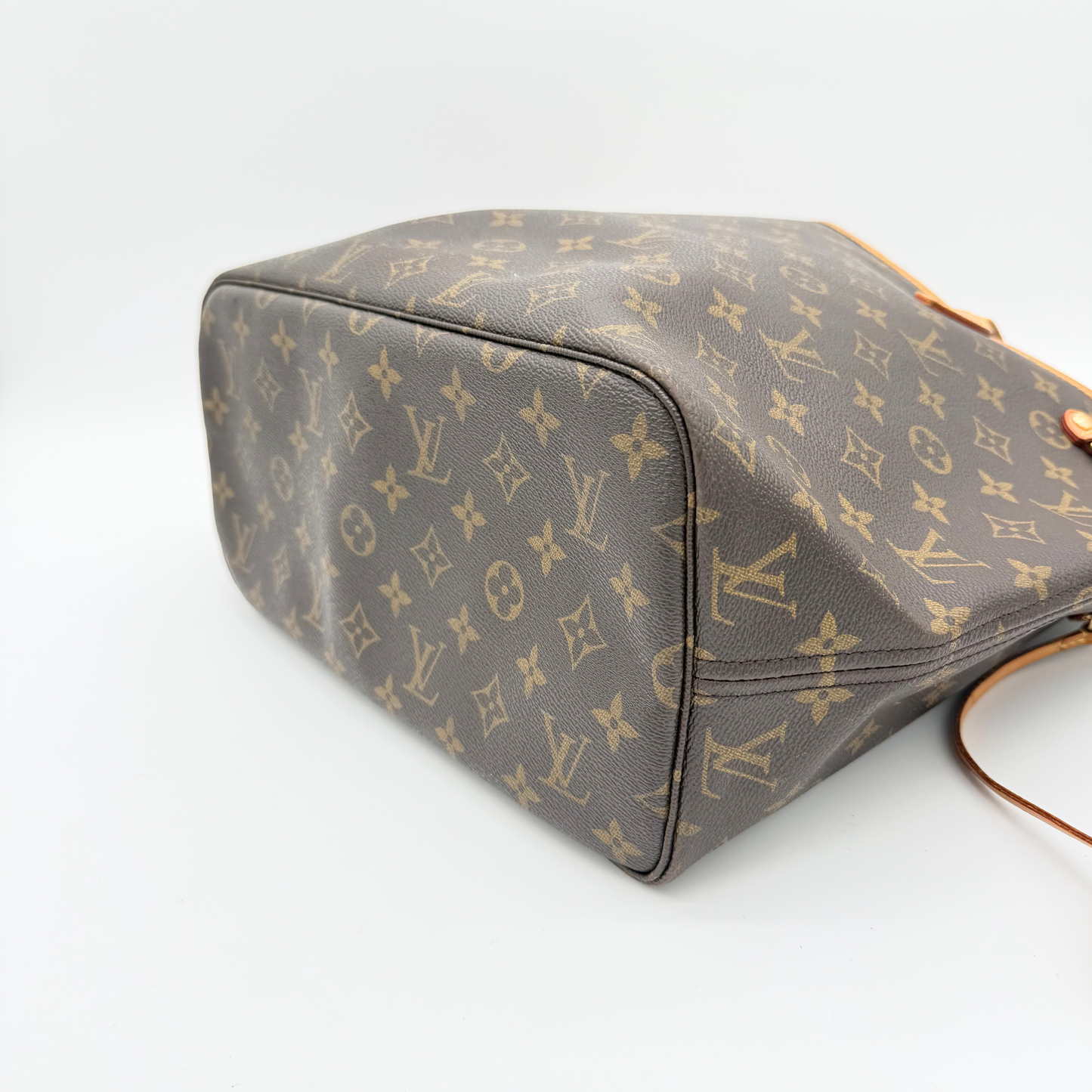 Louis Vuitton – Neverfull MM Monogram