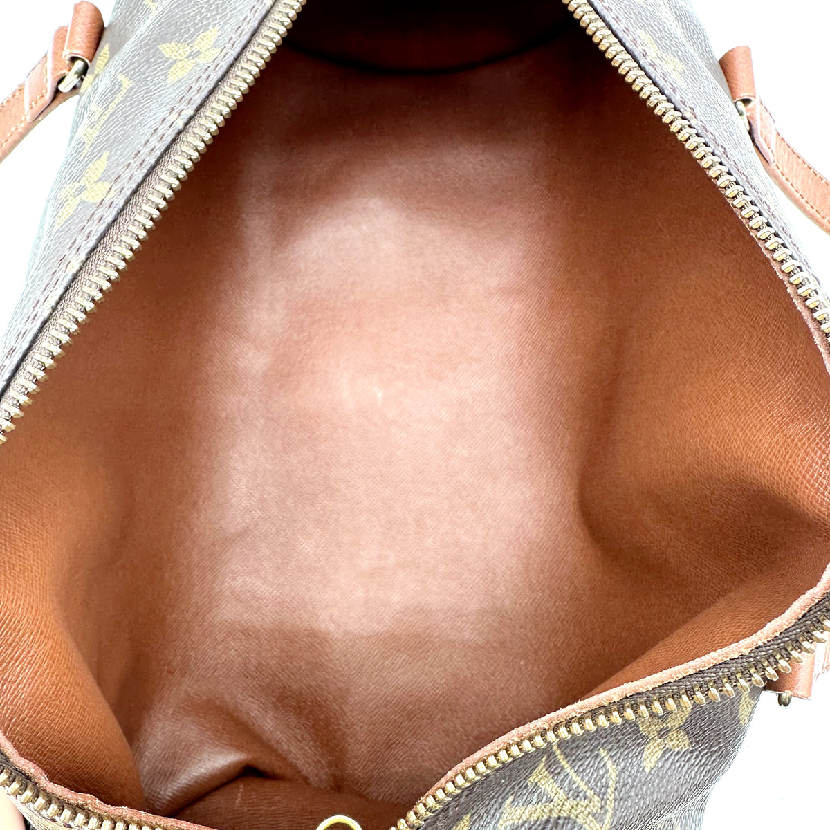 Louis Vuitton Papillon 30 Toile Monogram - intérieur ouvert, doublure brune