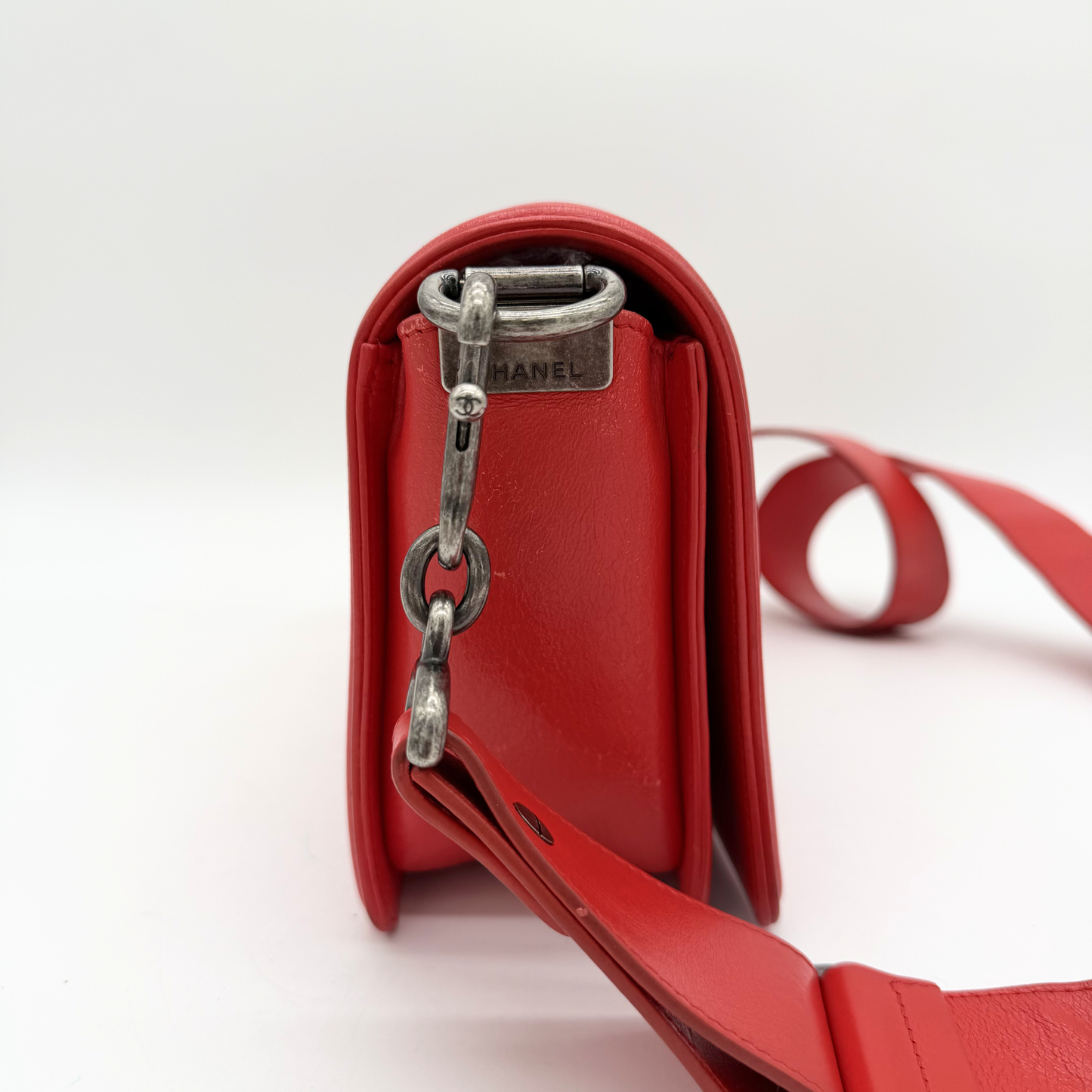 Chanel Boy cuir Rouge