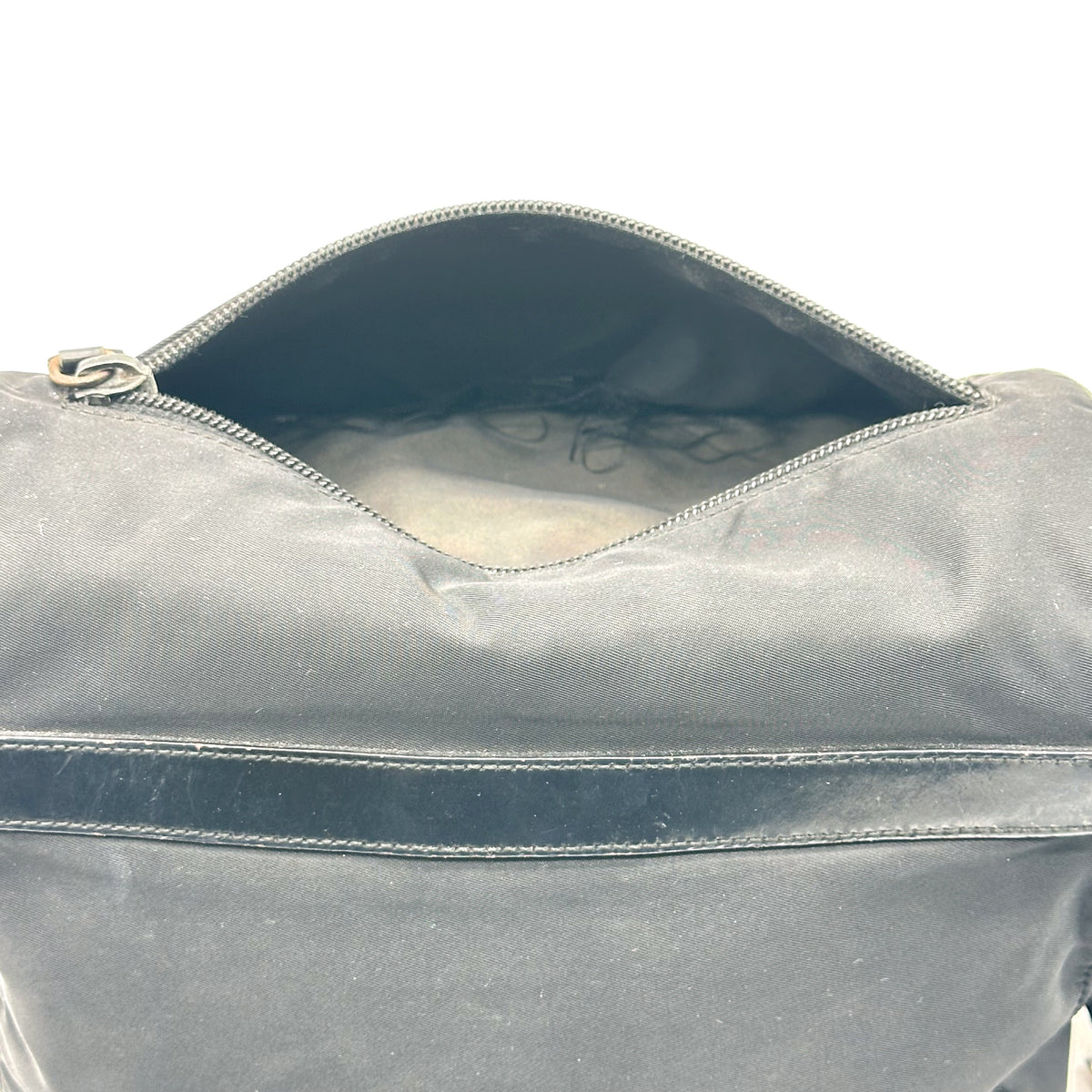 Prada Sac bandoulière Nylon Noir - intérieur, compartiment principal