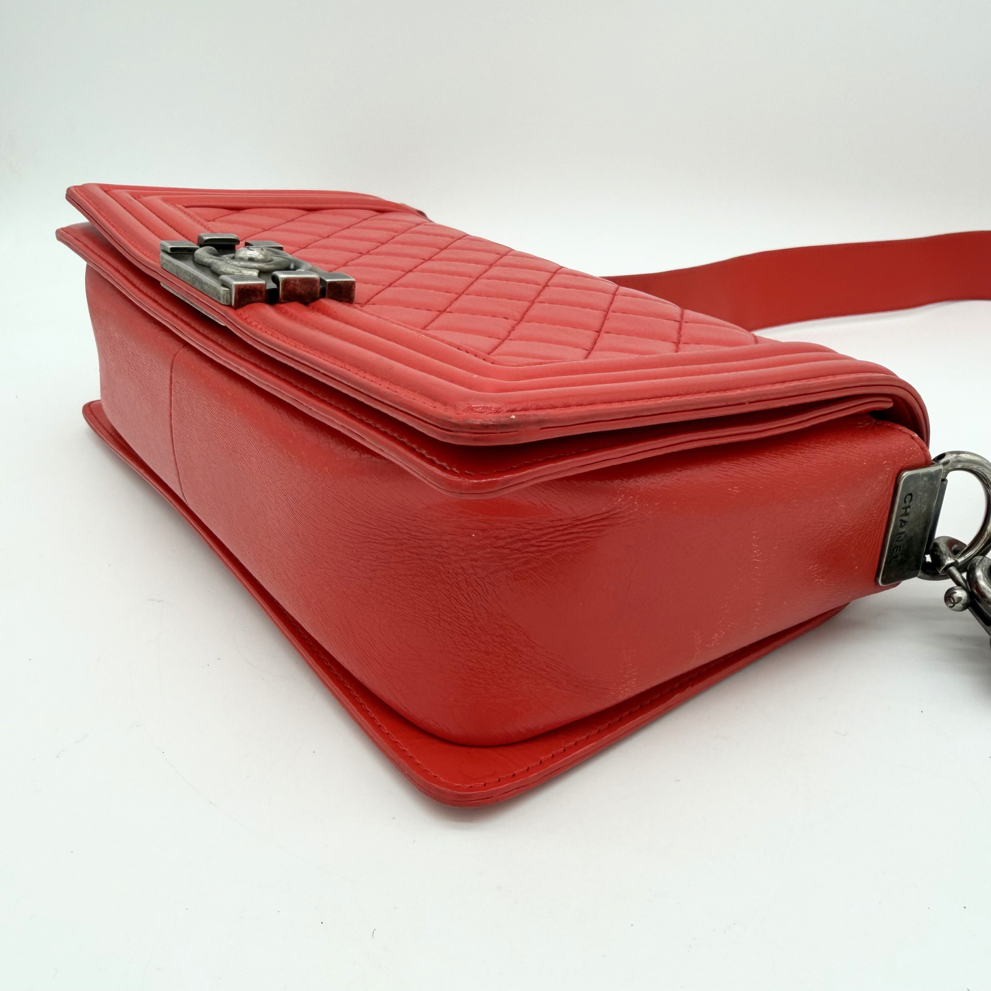 Chanel Boy cuir Rouge