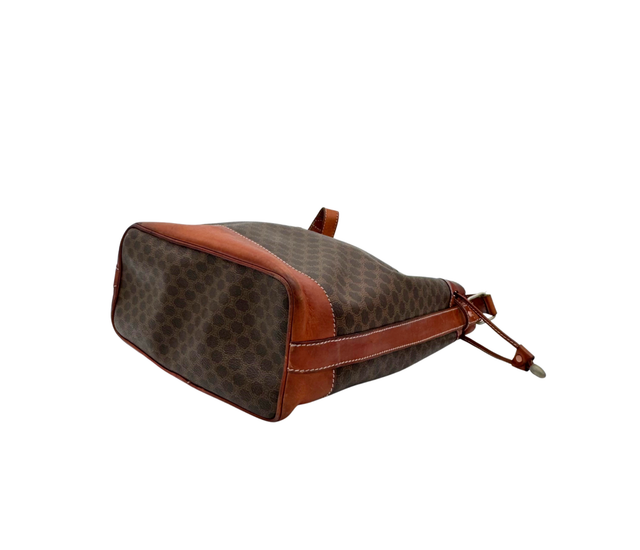 Céline – Seau Macadam Triomphe