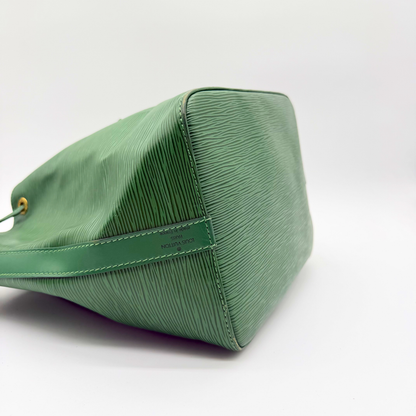 Louis Vuitton -  Petit Noé Épi Vert