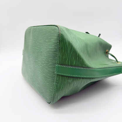 Louis Vuitton -  Petit Noé Épi Vert