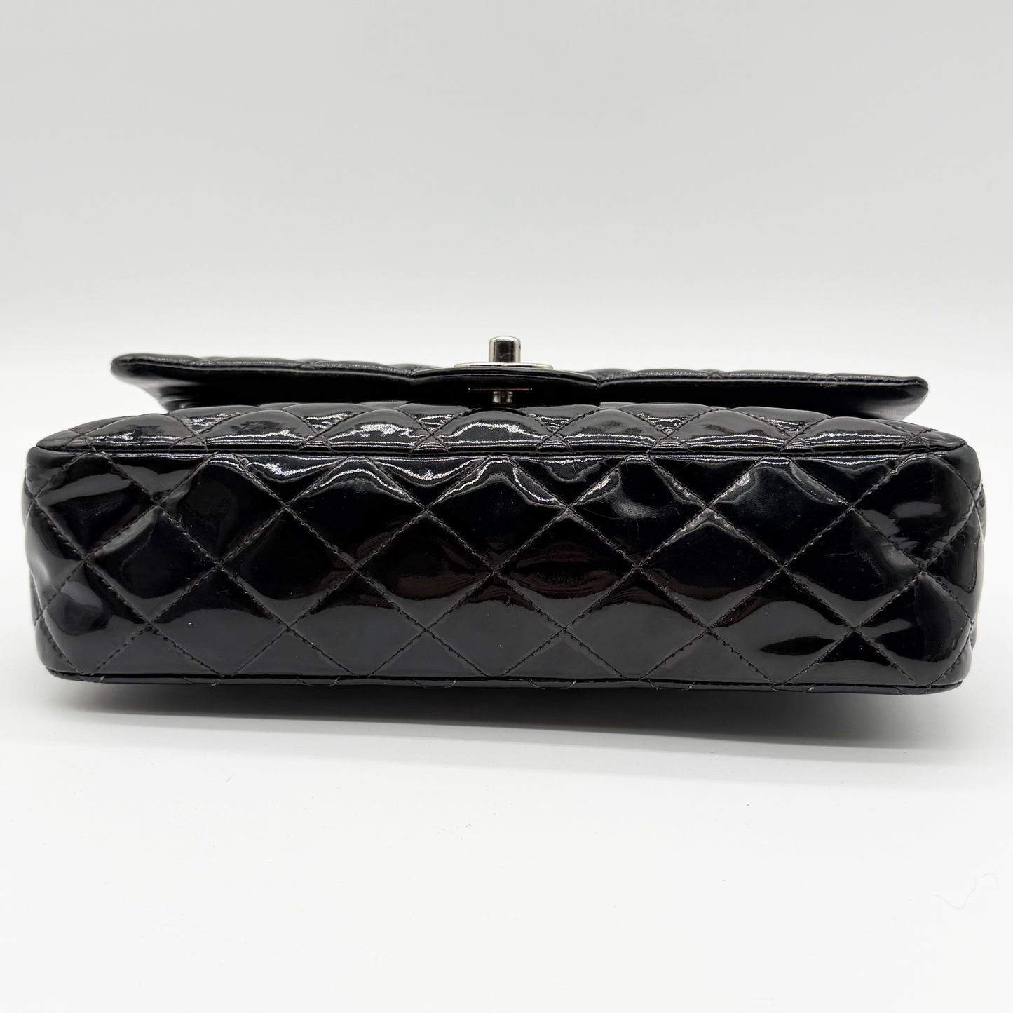 Chanel – Timeless Double Flap 25 cm Cuir Vernis Noir