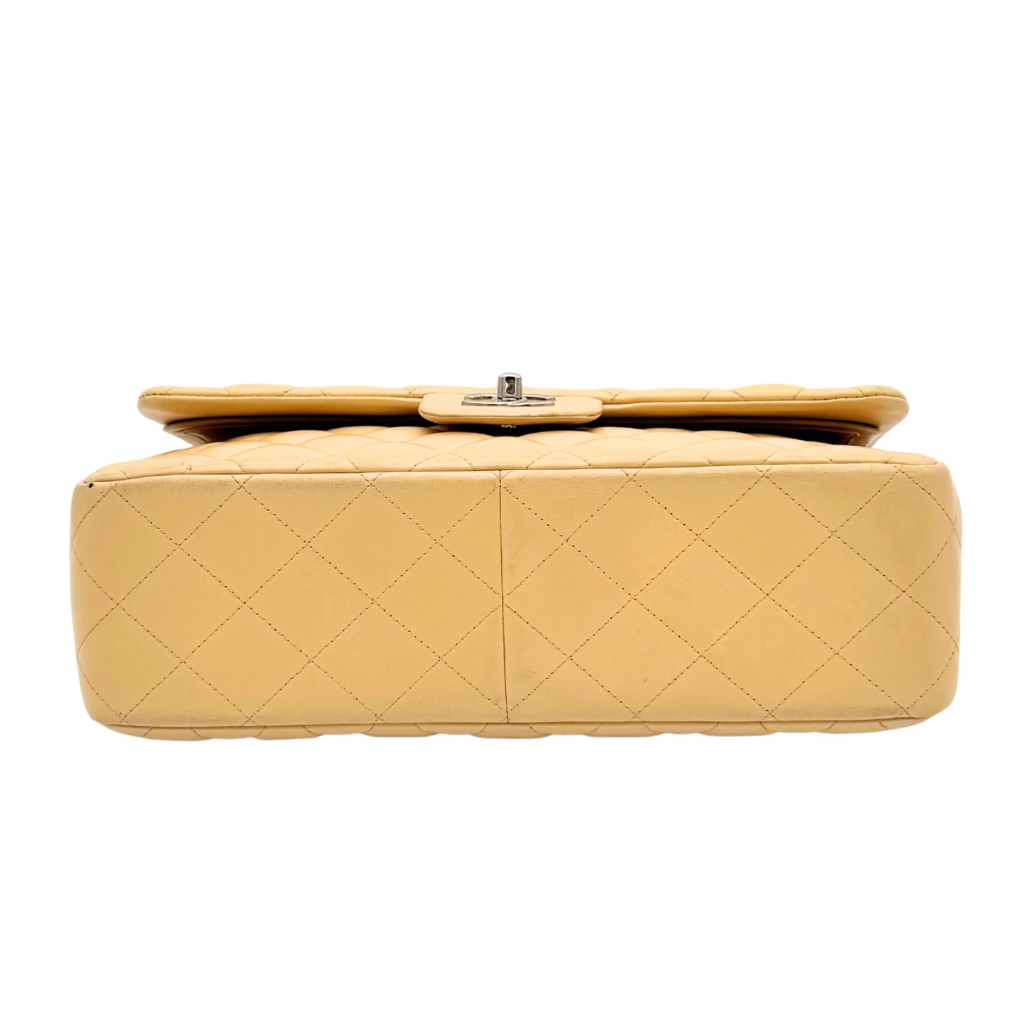 Chanel – Timeless Jumbo Double Flap 30 cm Cuir d’Agneau Beige