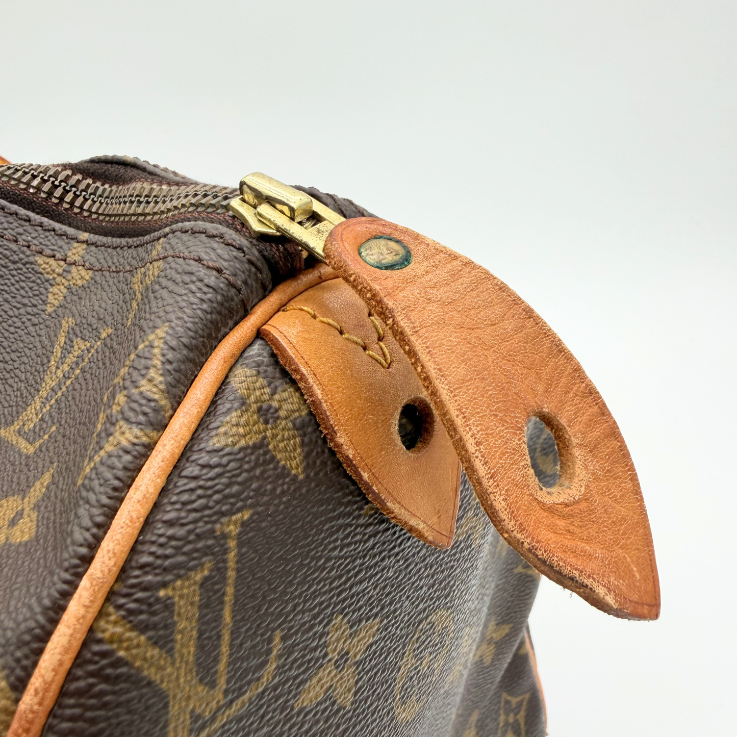 Louis Vuitton – Speedy 40 Monogram