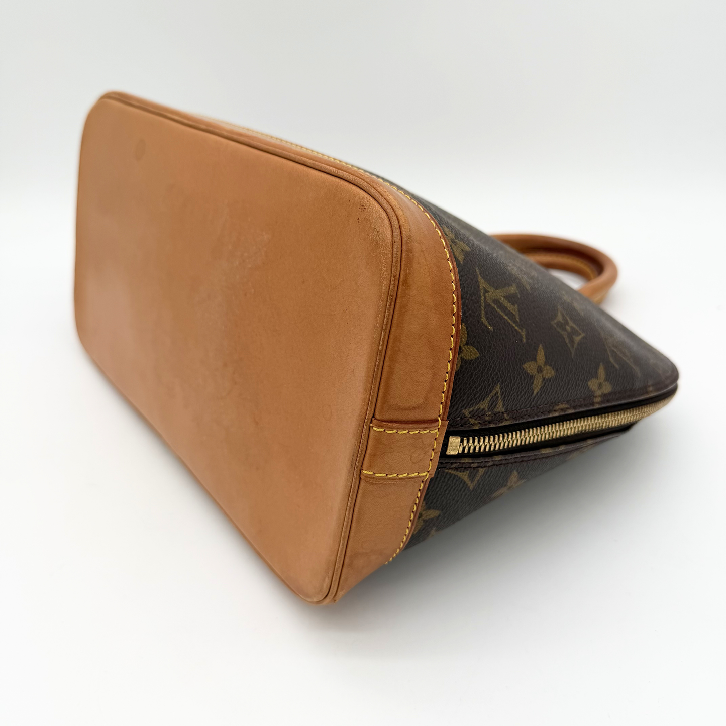 Louis Vuitton Alma MM Monogram