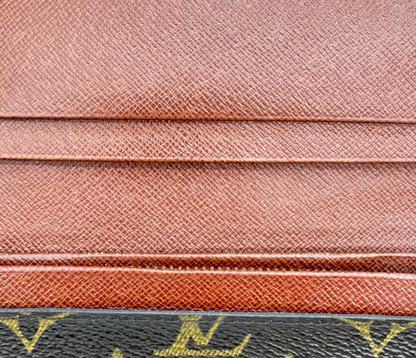 Louis Vuitton – Porte-Monnaie / Portefeuille Monogram