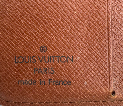 Louis Vuitton – Portefeuille Compact Monogram