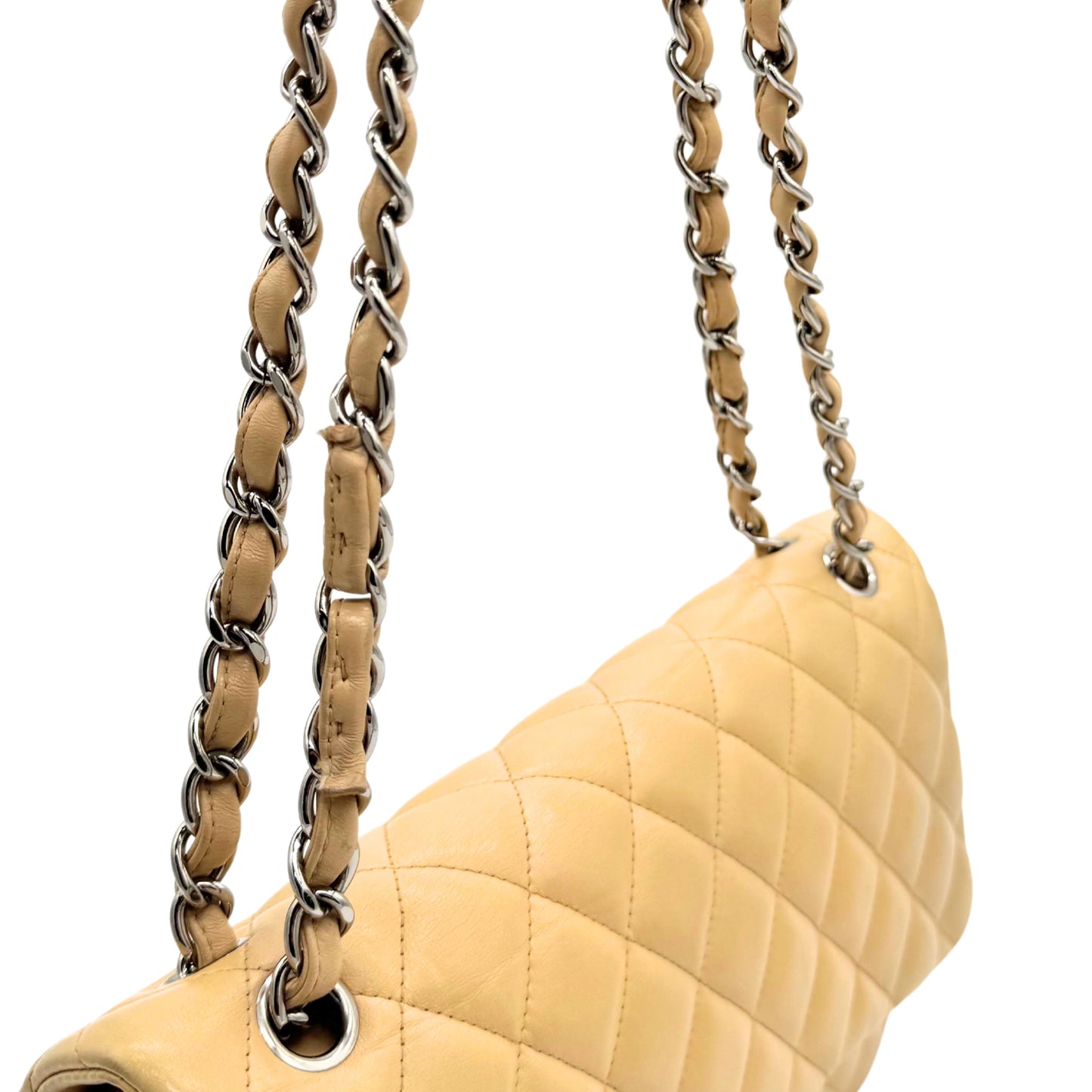 Chanel – Timeless Jumbo Double Flap 30 cm Cuir d’Agneau Beige