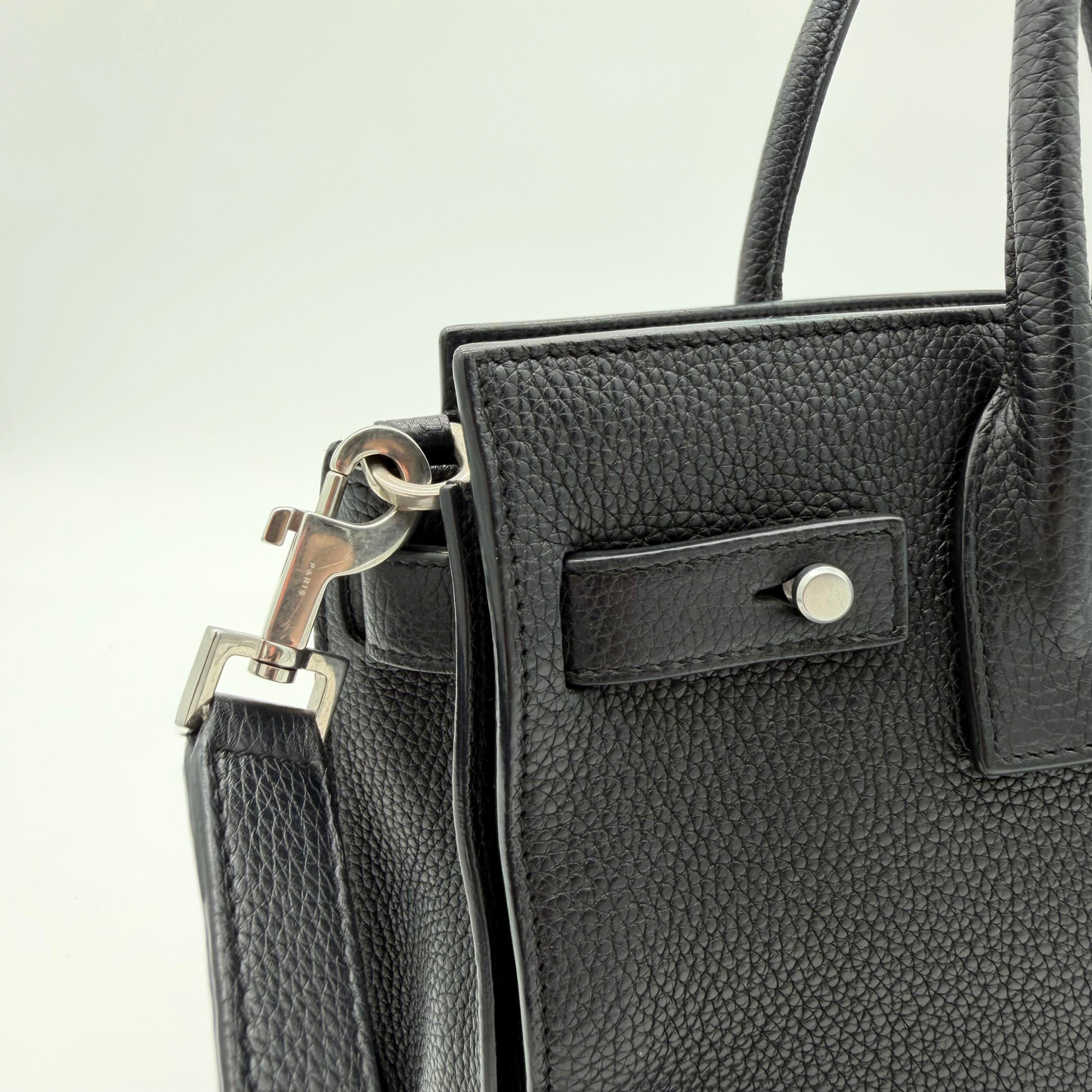 Saint Laurent – Baby Sac de Jour Cuir Grainé Noir