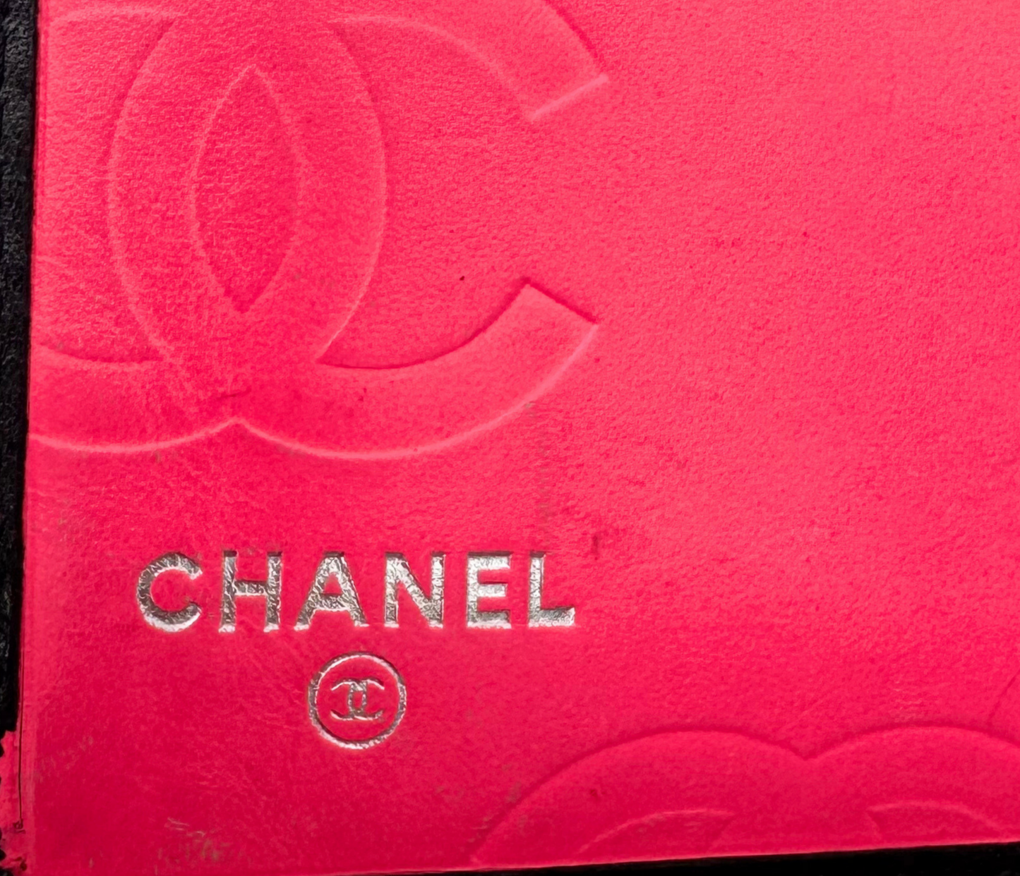 CHANEL – Long Wallet Matelassé CC