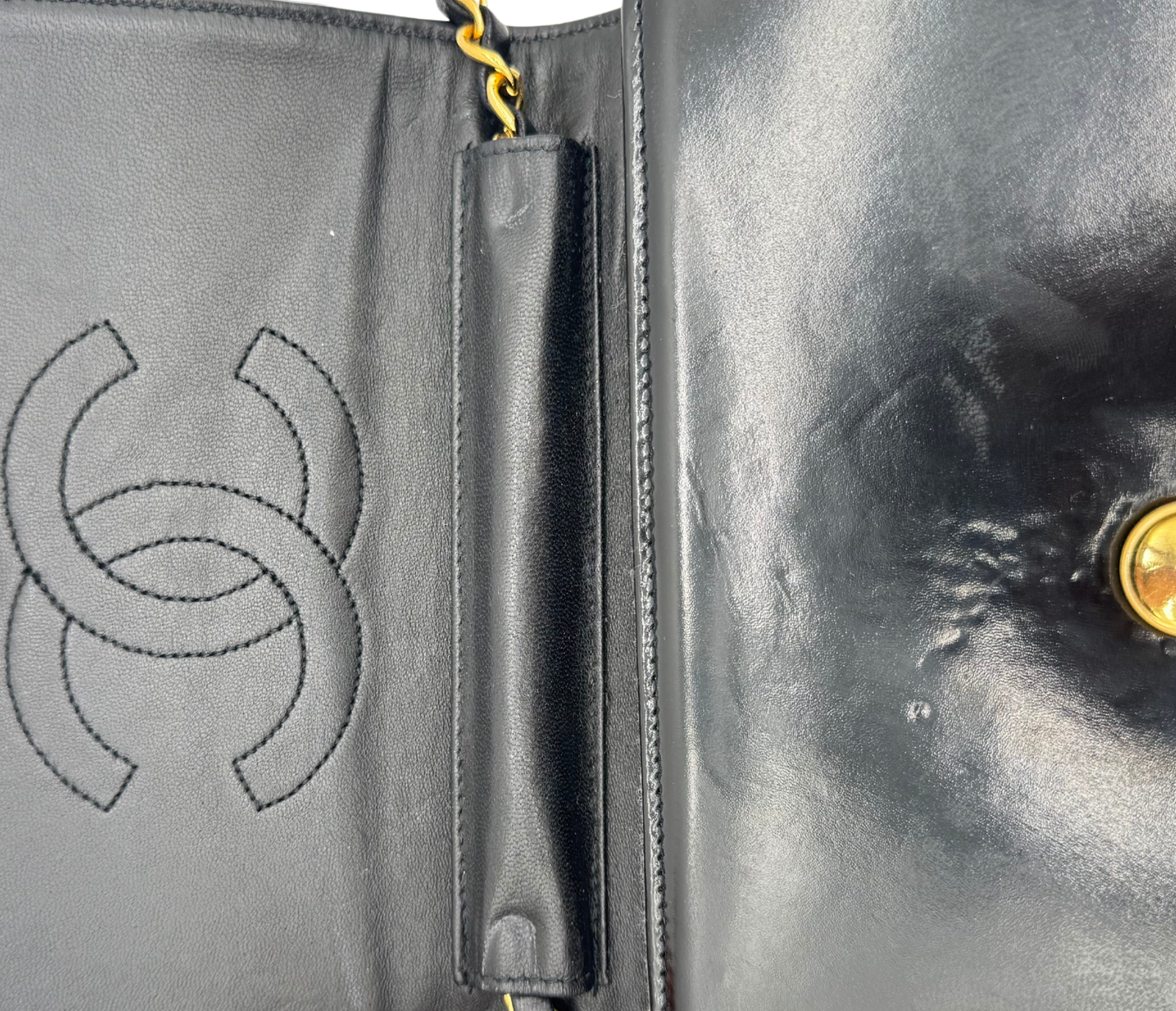 Chanel – Shoulder Bag